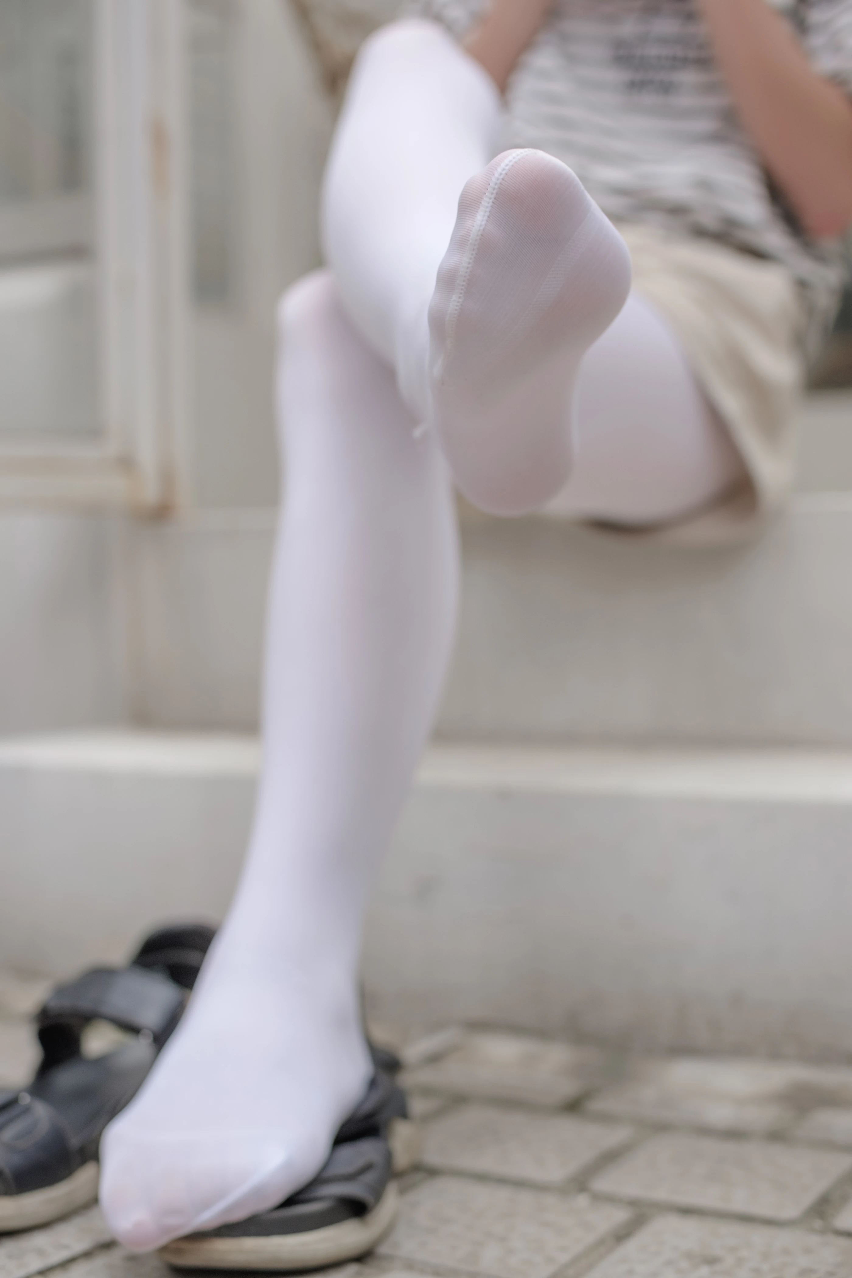 森萝财团 FREE-001 [59P]插图6